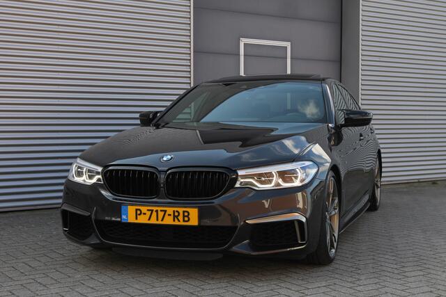 BMW 5-SERIE M550i xDrive High Executive I AUT. I 463 PK I LEDER I SCHUIFDAK I CARPLAY