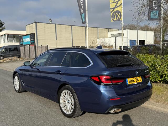 BMW 5-SERIE Touring 530e xDrive High Executive 292PK PanooLaser