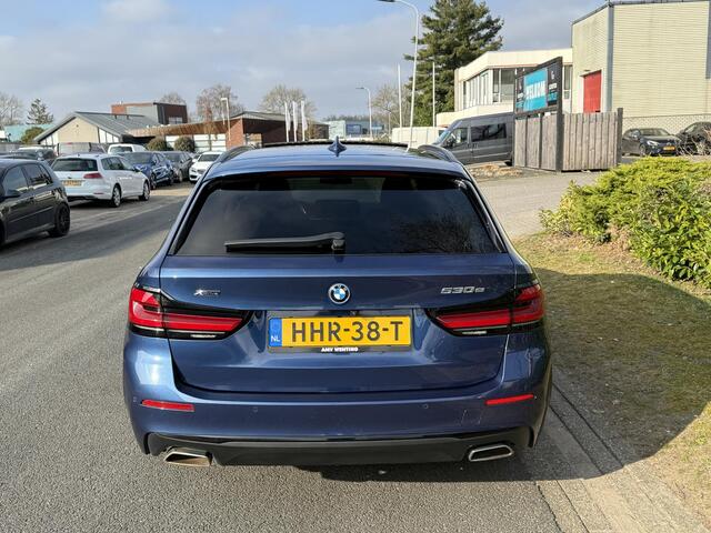 BMW 5-SERIE Touring 530e xDrive High Executive 292PK PanooLaser