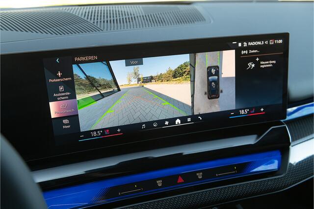 BMW 5-SERIE Touring 550e xDrive M-Sport Pro Pano ACC M Stoel Bowers&Wilkens Headup ICONIC Stoelvent. Shadow Trekhaak