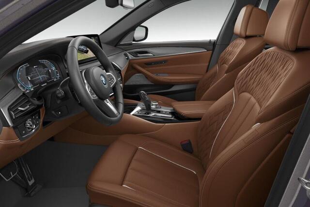 BMW 5-SERIE Touring 530e Business Edition Plus High Executive M Sportpakket Individual Aut.