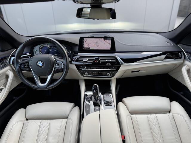 BMW 5-SERIE Touring 520d High Executive Luxury Line | Individual Leather | Apple CarPlay | Adaptive LED