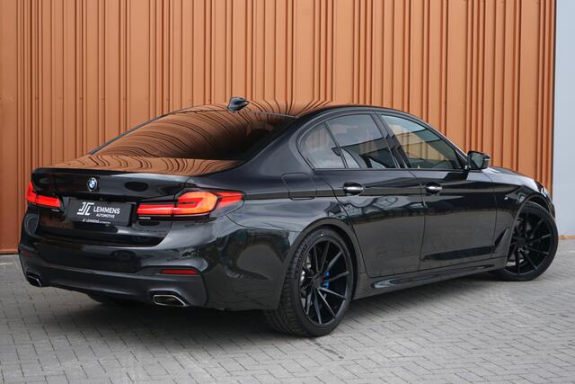 BMW 5-SERIE 520i M-Sport Leder Memory VOSSEN Camera NL AUTO Trekhaak