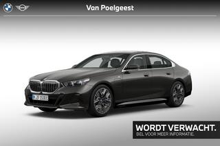 bmw-5-serie-sedan-530e-innovation-p
