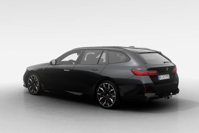 BMW 5-SERIE Touring 530e M Sport Edition | M Sport Pro | Innovation Pack | Travel Pack | Comfort Pack