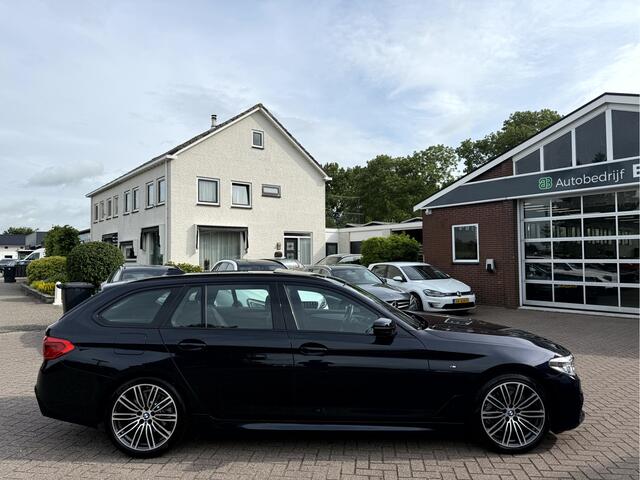 BMW 5-SERIE Touring 520i High Executive M-Sport Vol Opties!, NL. Auto