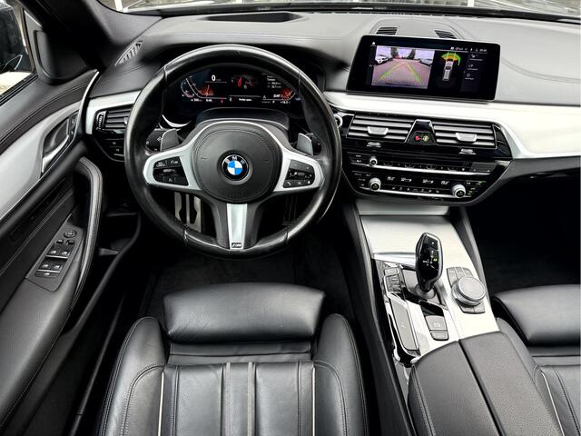 BMW 5-SERIE Touring 520i High Executive M-Sport Vol Opties!, NL. Auto
