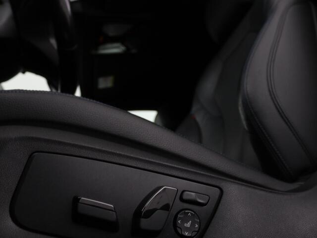 BMW 5-SERIE 520d xDrive M-Sport | Leder | Sportstoelen | Camera | Full LED | Trekhaak | Keyless | Navigatie | Sfeerverlichting | Climate control