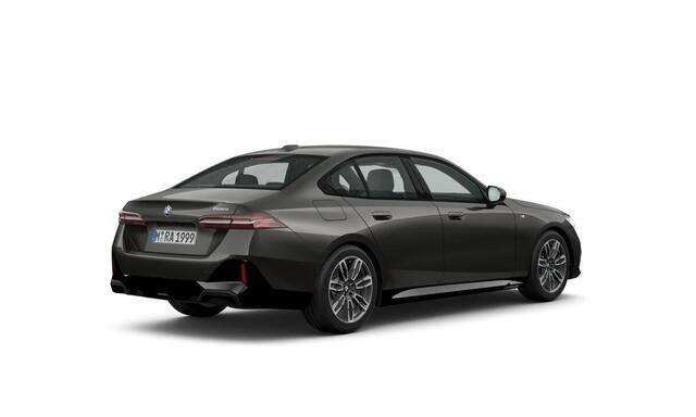 BMW 5-SERIE 520i Sedan | M Sportpakket | Equipment Pack Pro
