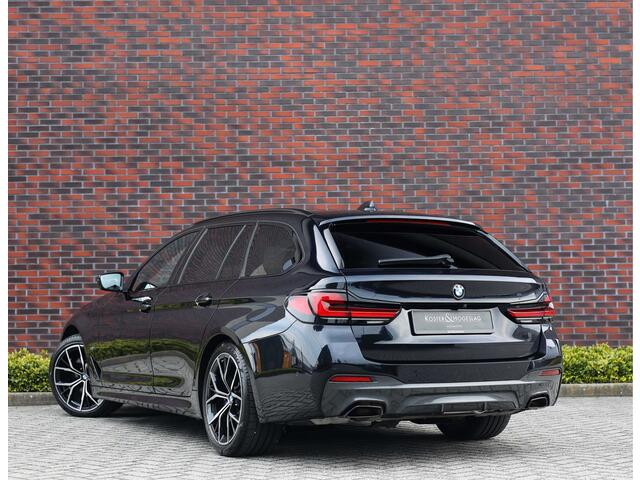 BMW 5-SERIE Touring 530i xDrive High Executive