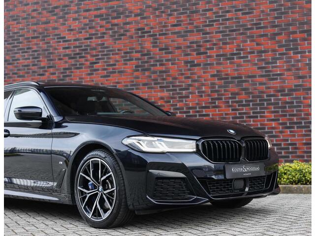 BMW 5-SERIE Touring 530i xDrive High Executive