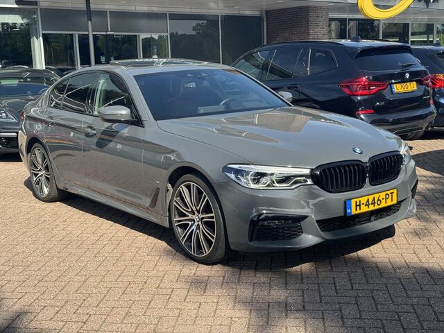 BMW 5-SERIE 530e iPerformance High Executive / Schuifdak / 360Camera / Head-up / 20'' / Volleder / Harman Kardon / Keyless / Navigatie / Stoelventilatie / Stuurverwarming / Dodehoek / ACC