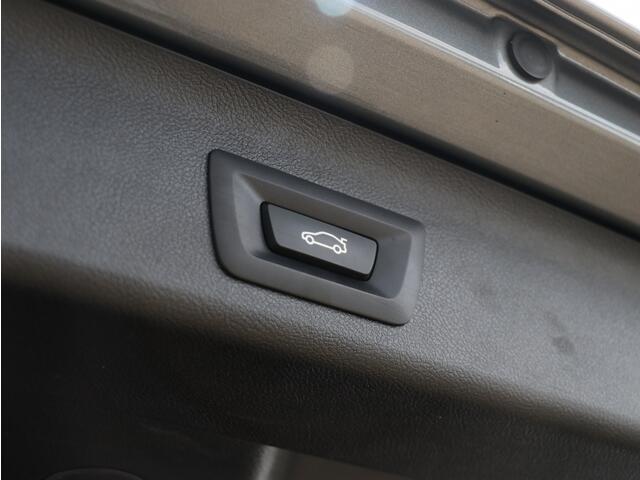 BMW 5-SERIE 530e xDrive High Executive I Leder I Keyless I Dodehoekdetectie