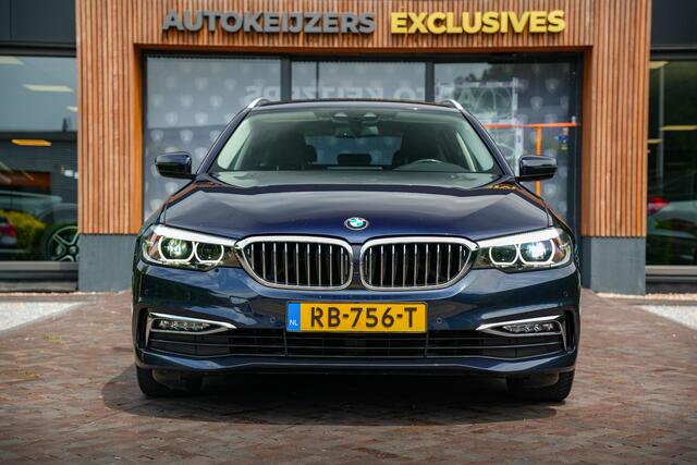BMW 5-SERIE Touring 520i Executive Leer Navi LED Cruise Clima PDC