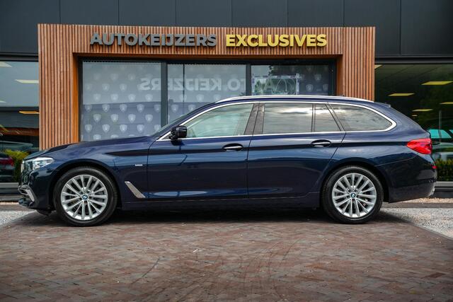 BMW 5-SERIE Touring 520i Executive Leer Navi LED Cruise Clima PDC
