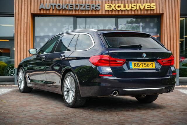 BMW 5-SERIE Touring 520i Executive Leer Navi LED Cruise Clima PDC