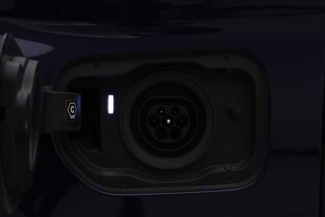 BMW 5-SERIE Touring 530e xDrive | Panorama | HiFi | Laserlight | Head-Up | Camera
