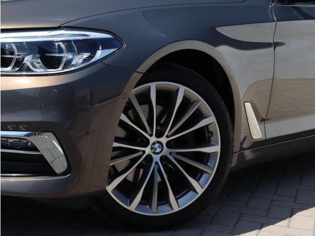 BMW 5-SERIE 520i High Executive Edition | Pano | Nappa | HiFi | Individual |