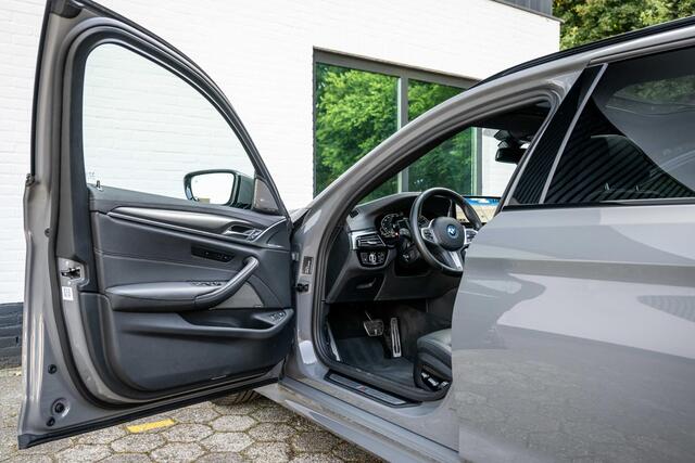 BMW 5-SERIE Touring 530e xDrive M-Sport 4-wielsturing Luchtv. Massage