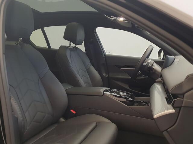 BMW 5-SERIE 530e M-Sport Panoramdak, Harman/Kardon, Memory