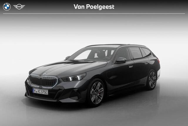 BMW 5-SERIE Touring 530e M Sport Edition | M Sport Pro | Travel Pack | Comfort Pack | Trekhaak