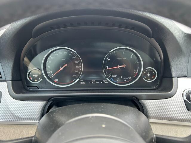 BMW 5-SERIE Touring 520i High Executive M-Pakket / Panoramadak VOL!