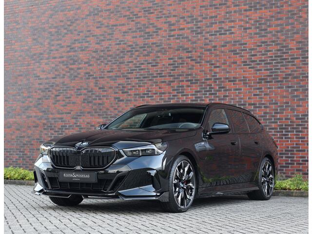BMW 5-SERIE Touring 530e | M Performance - Trekhaak - Harman/Kardon