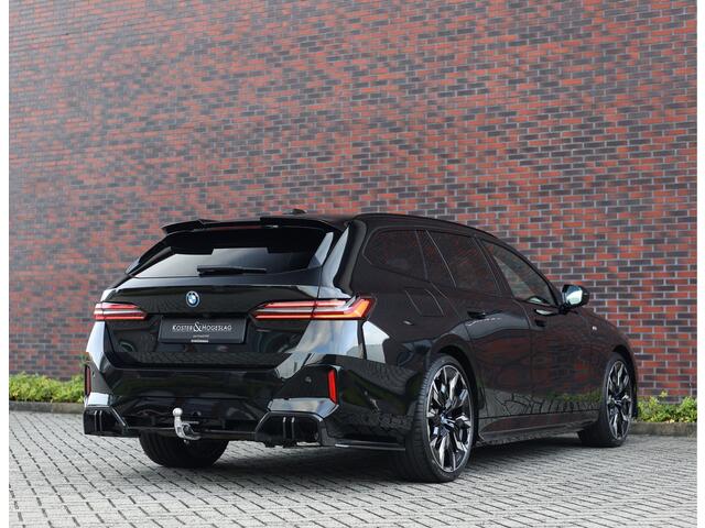 BMW 5-SERIE Touring 530e | M Performance - Trekhaak - Harman/Kardon