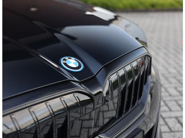 BMW 5-SERIE Touring 530e | M Performance - Trekhaak - Harman/Kardon