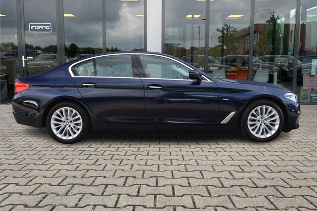 BMW 5-SERIE 520d Luxury Line | ACC | Camera | Memory |