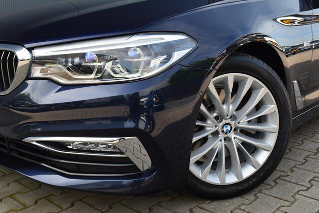BMW 5-SERIE 520d Luxury Line | ACC | Camera | Memory |
