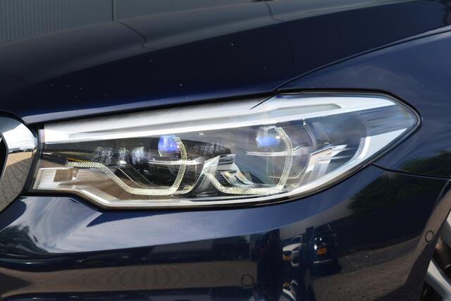 BMW 5-SERIE 520d Luxury Line | ACC | Camera | Memory |
