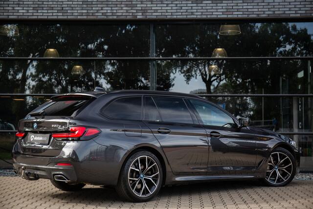 BMW 5-SERIE Touring 530e High Executive M-Sport , Pano dak, HUD, Harman/Kardon, Adap. cruise,