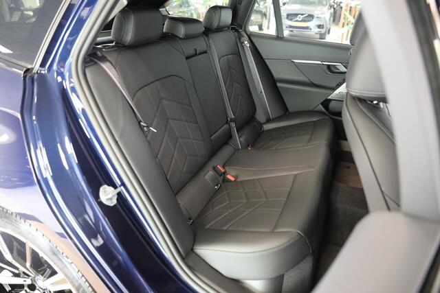 BMW 5-SERIE Touring 530e M Sport Edition | Bowers & Wilkins | Trekhaak elektrisch | Stoel koeling