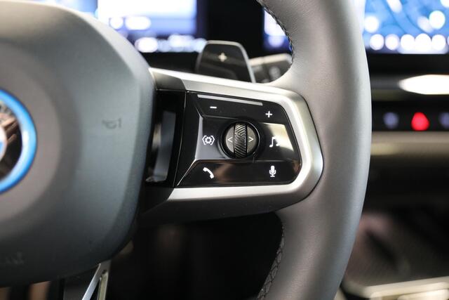 BMW 5-SERIE Touring 530e M Sport Edition | Bowers & Wilkins | Trekhaak elektrisch | Stoel koeling
