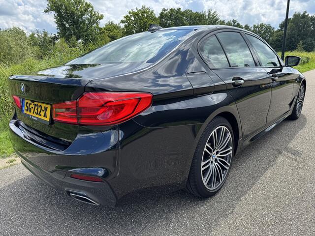 BMW 5-SERIE 520i High Executive M Sportpakket
