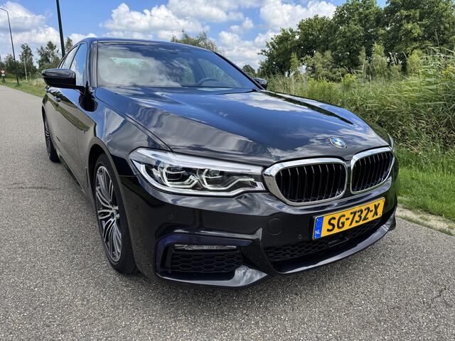 BMW 5-SERIE 520i High Executive M Sportpakket
