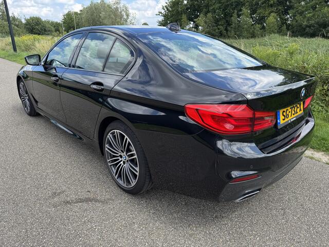 BMW 5-SERIE 520i High Executive M Sportpakket