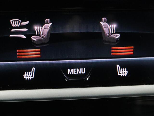 BMW 5-SERIE 530e High Executive | Panoramadak | Head-Up | Adaptive cruise | Trekhaak | Bowers & Wilkins | Leder | Stoelverwarming | 360 Camera | Carplay | Keyless | Navigatie