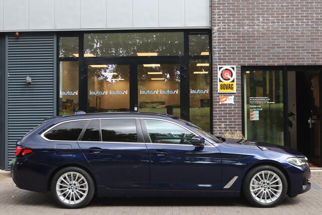 BMW 5-SERIE Touring 530e xDrive Individual Pano/Laser LED/Head-up/Tartufo Leder/360/HK/ACC/Dodehoek/Trekhaak wegkl.