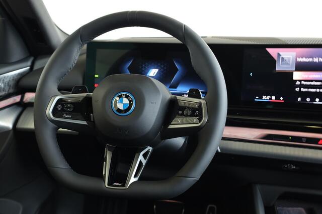 BMW 5-SERIE 530e Sedan | M Sport Edition | M Sportpakket Pro | Innovation Pack | Comfort Pack | Travel Pack