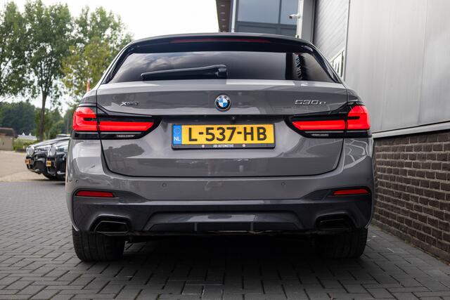 BMW 5-SERIE Touring 530e xDrive Business Edition Plus M-Sportpakket / BTW-Auto/ 1e-Eigenaar/ Pano-Dak/ Head-Up/ Laser/ Keyless/ Adap.Cruise/ Apple-Carplay/ 19'' LMV