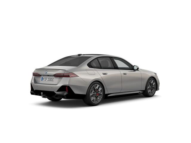 BMW 5-SERIE 530e | M Sport Edition | M Sportpakket Pro | Equipment Pack Pro | Travel Pack | Comfort Pack