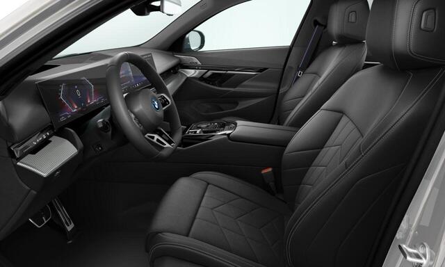 BMW 5-SERIE 530e | M Sport Edition | M Sportpakket Pro | Equipment Pack Pro | Travel Pack | Comfort Pack