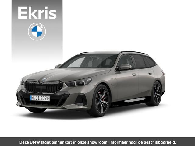 BMW 5-SERIE Touring 530e | M Sportpakket Pro | Individual lak | Travel Pack | Innovation Pack