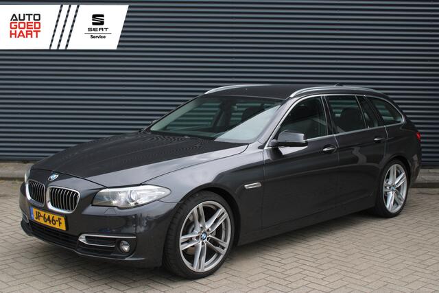 BMW 5-SERIE Touring 520i Luxury Edition