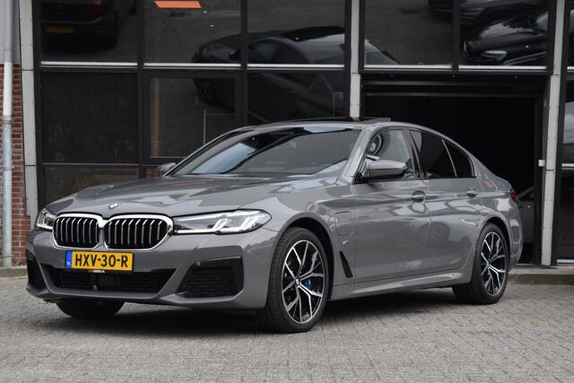 BMW 5-SERIE 545e xDrive High Executive M Sport Pano HUD Camera Stuurvw
