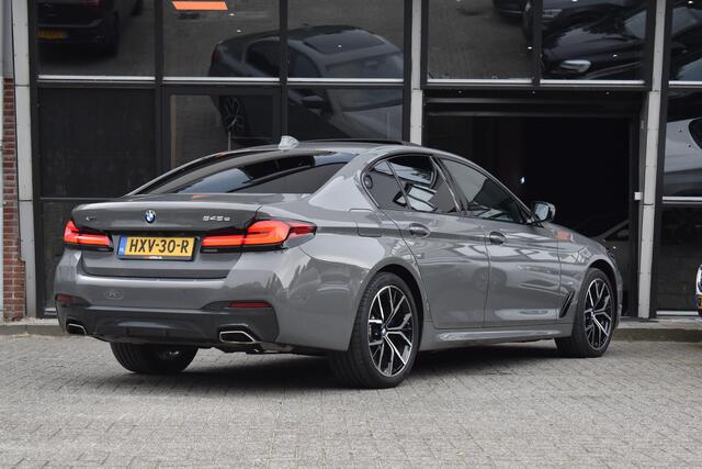 BMW 5-SERIE 545e xDrive High Executive M Sport Pano HUD Camera Stuurvw