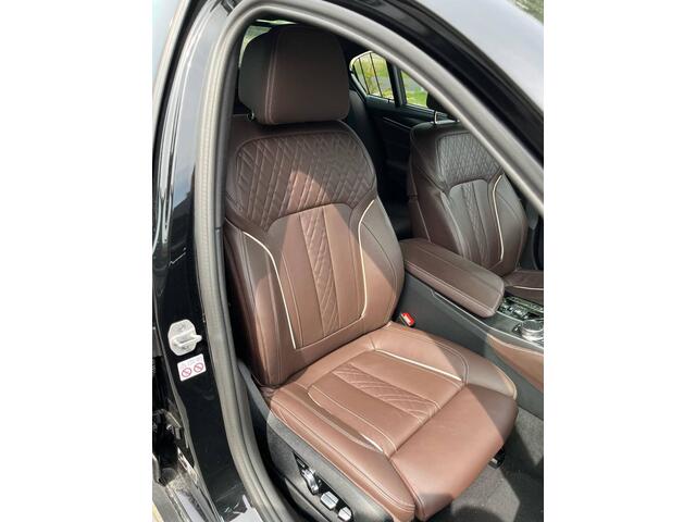 BMW 5-SERIE 530e M-Sport NAP | Trekhaak | HUD | Virtual cockpit
