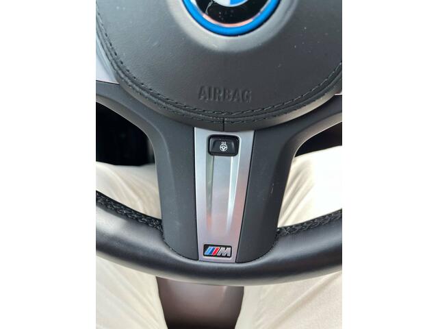 BMW 5-SERIE 530e M-Sport NAP | Trekhaak | HUD | Virtual cockpit